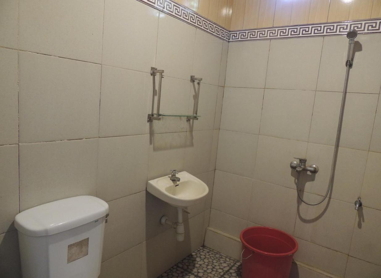 Lotus 2 Guest House Magelang Εξωτερικό φωτογραφία