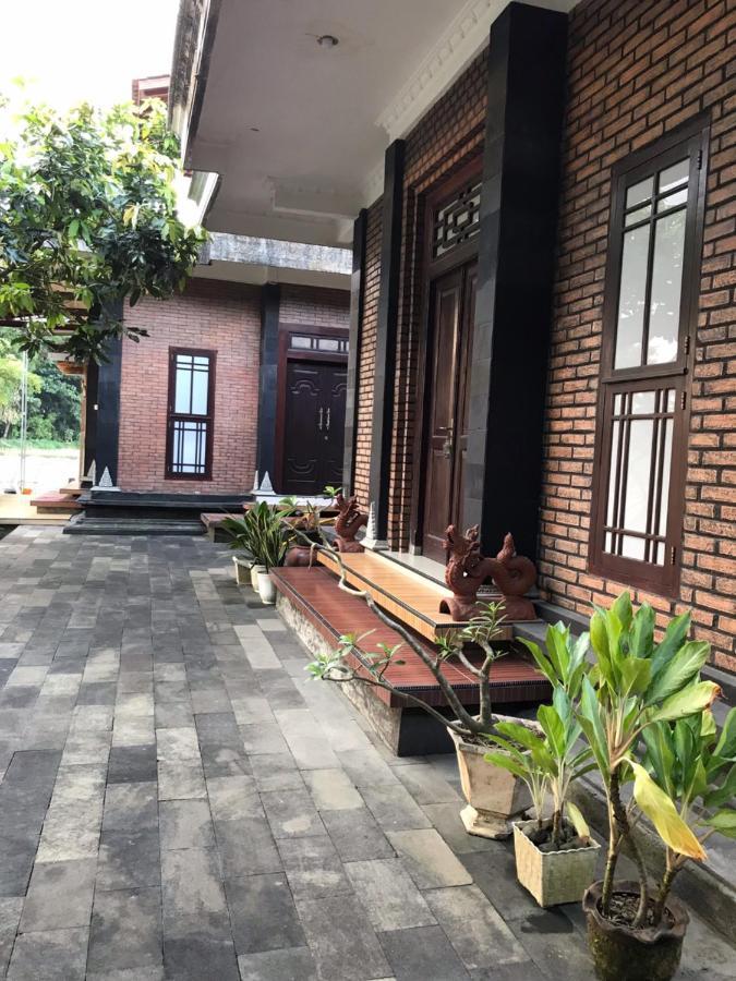 Lotus 2 Guest House Magelang Εξωτερικό φωτογραφία