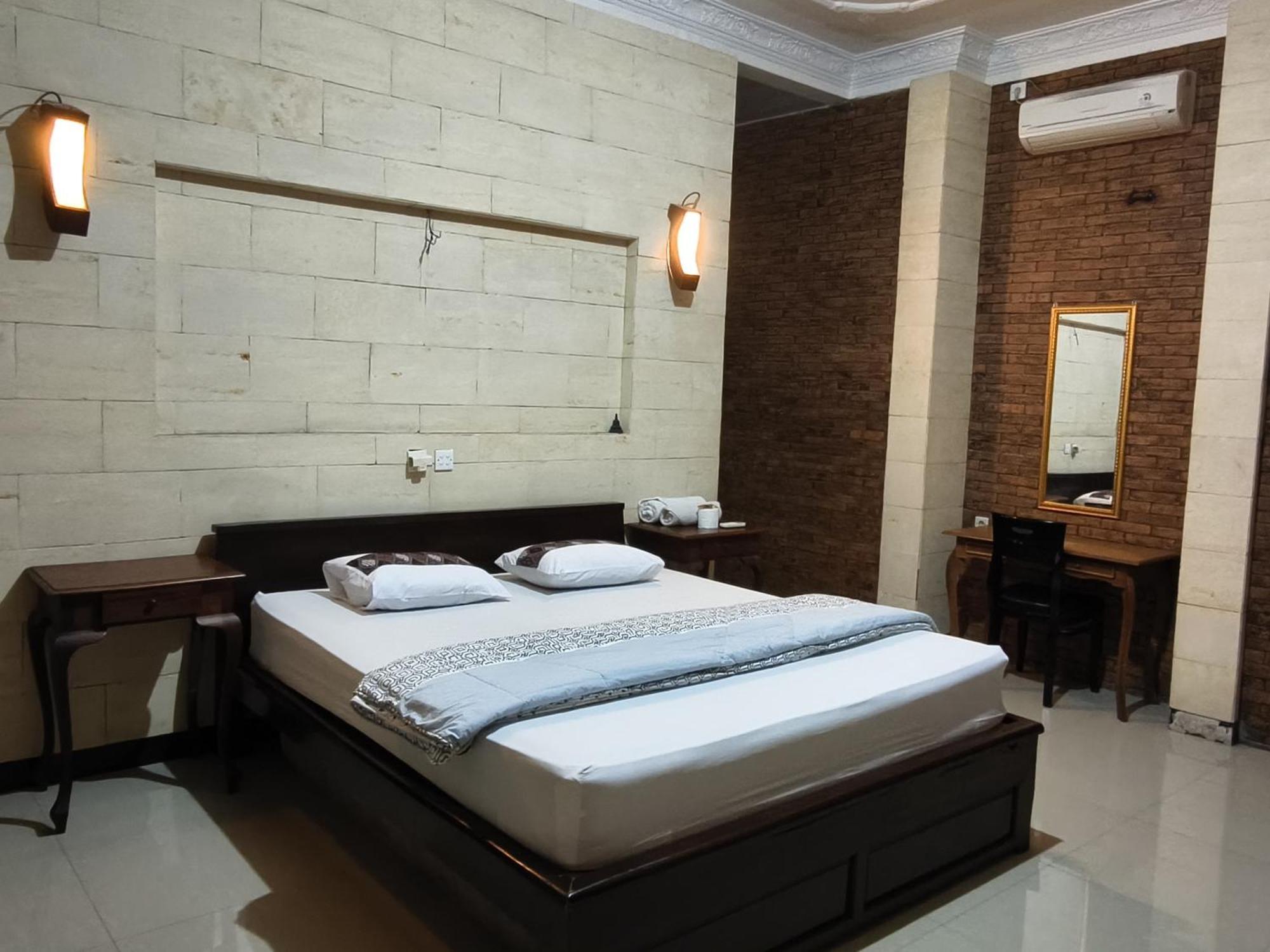 Lotus 2 Guest House Magelang Εξωτερικό φωτογραφία
